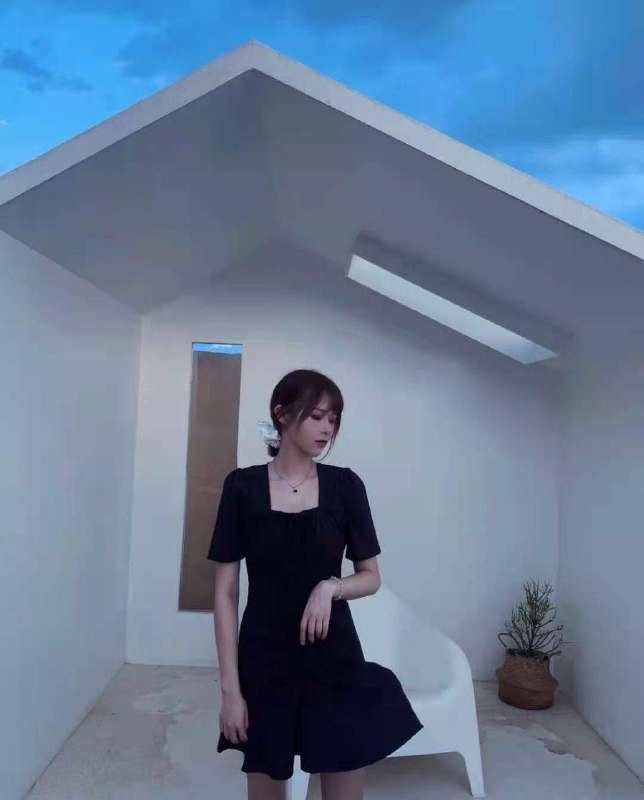 170  /C  00后 ，青春少女，活好不事 敏感体质 皮肤雪白 洋气 会打扮 可爱女友feel  有耐心 超温柔 不催不事儿 待客如初恋 乖巧听话 性格开朗