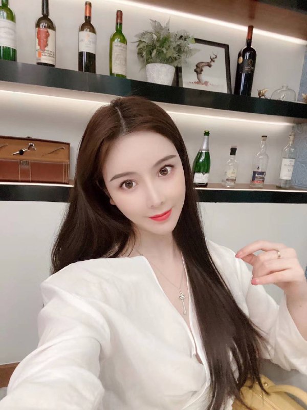 重庆新人 甜美可爱 可甜可盐175 36D🉑kiss 69 一字马 给你初恋的感觉。