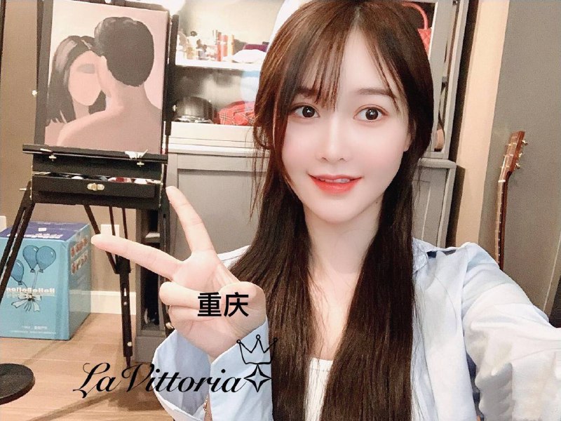 #重庆LaVittorJP❤人，行业新秀天然无整声音甜美⬆️⬇️粉外纯内sao 碧玺好评 乖巧可爱168D