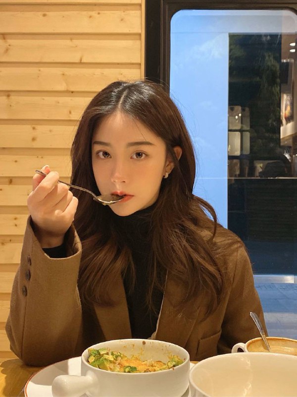 重庆Lgnorant无知少女🏠172e你的贴心女友