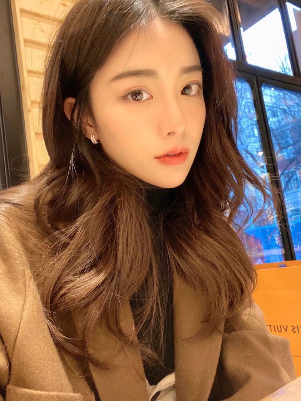 重庆Lgnorant无知少女🏠172e你的贴心女友