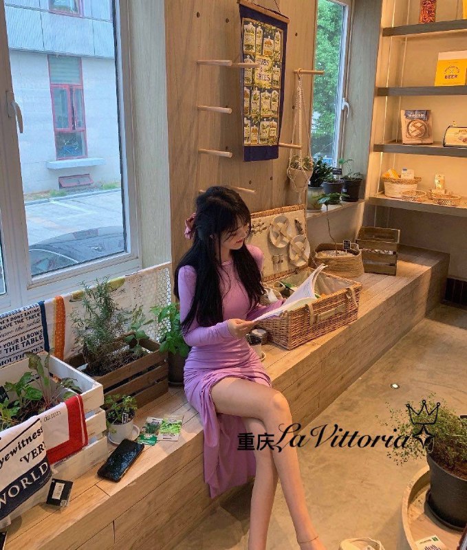#重庆LaVittorJP❤人，行业新秀天然无整声音甜美⬆️⬇️粉外纯内sao 碧玺好评 乖巧可爱168D