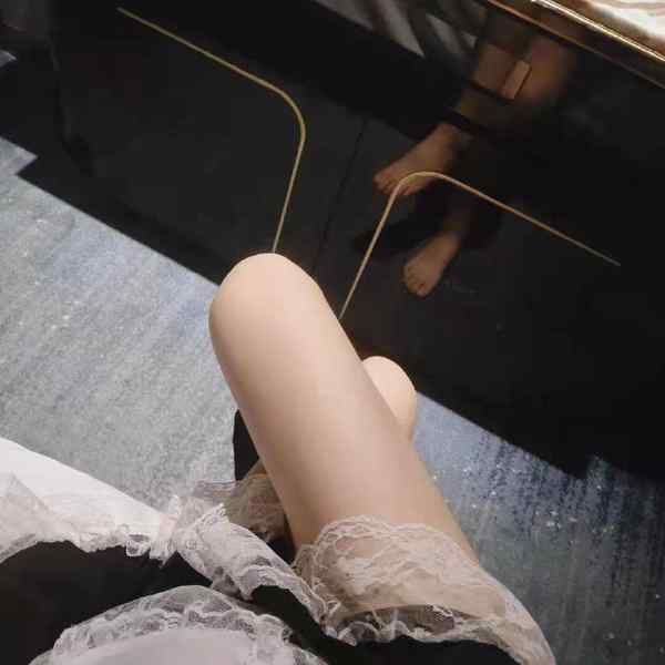 • 重庆MrW💎。中⭕️九十分钟两次，真实04年可验证，🉑️共浴，🉑️口，🉑️69，• 本人比照片好看，好评多多