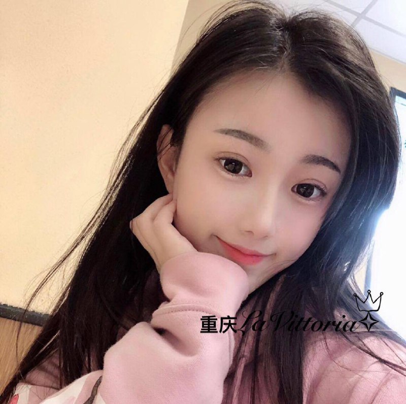 #重庆LaVittoria土著吉祥航空空乘熟悉专业知识制服齐全清纯小可爱170D全身雪白三点粉S身材0整容活好🈶耐心