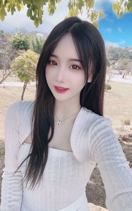 🐳重庆雅熙💎02   175   44kg性格好 衣品佳😇皮肤超级白嫩 细腻🌠可bxc 可萝莉☺️