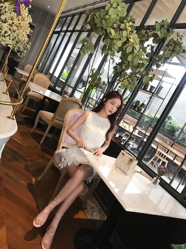 重庆浪子。170d 新人 极品白纯 网红范儿❤️纯新人兼职