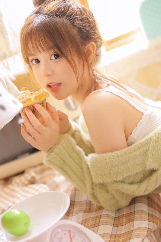 重庆 喜茶🍵HEYTEA🍼重庆极品学生  03 165C🍼纯天然无整  清纯可爱🍼皮肤雪白   软萌学妹🍼声音甜美 萝莉音。