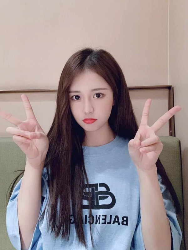 重庆 韩沐熙👄👄极力推荐👄👄童颜纯天然无整👄👄🉑️69🉑️🐍纹 上下粉👄👄待客如初恋 可x可好评。