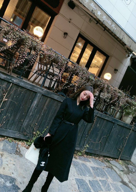 重庆 荟朴 首次真实173超级无敌雪白！肤白貌美！极品性感蜜！气质女神！每日有氧健身！真正的高大上！绝对W的质量！超级洋气！全身大牌！