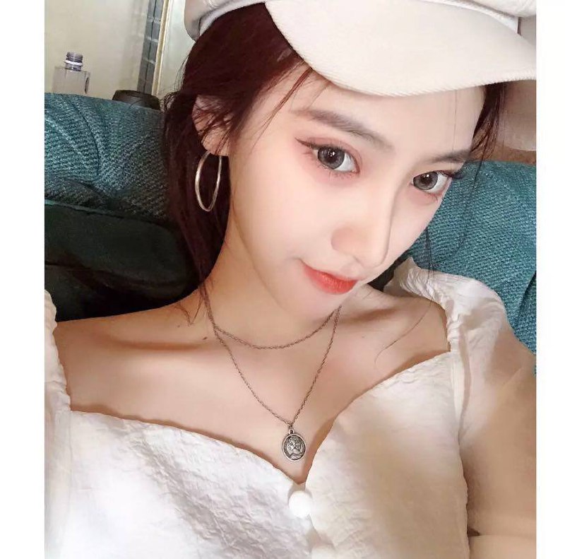 #重庆赵露思新人开，白小纯 首下水00年169天然C大4学生 。