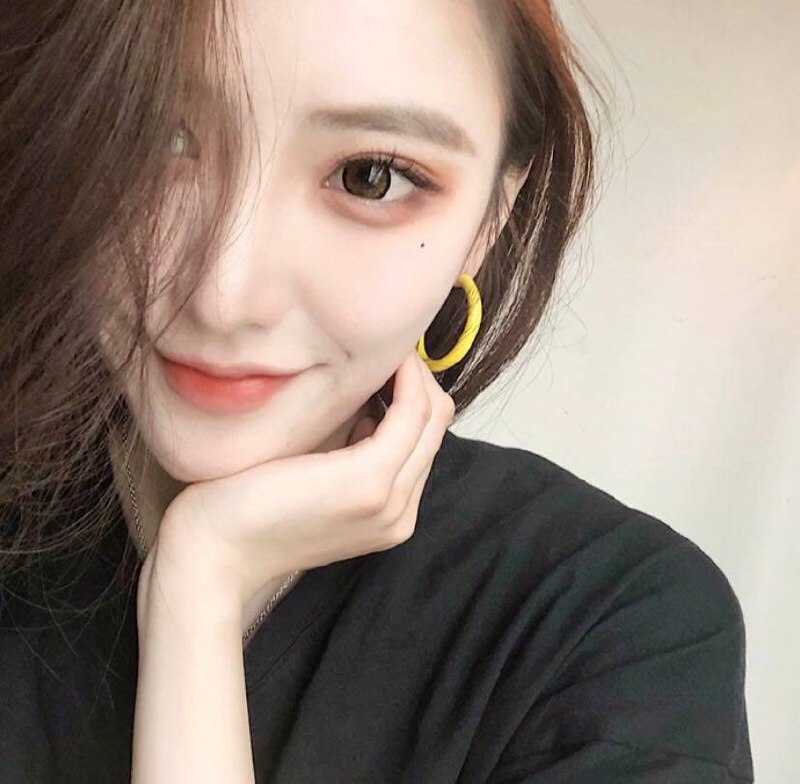 #重庆赵露思新人开，白小纯 首下水00年169天然C大4学生 。