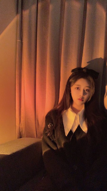 重庆璐璐 邻家妹妹真实02年 皮肤白皙清纯甜美 活泼可爱168D筷子腿 纯纯的女友feel