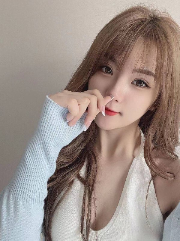 重庆上官婉儿❤人02bxc• 身高170 c  cup