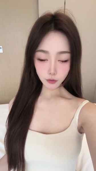 长沙梦梦-170D罩杯-大圈探花视频