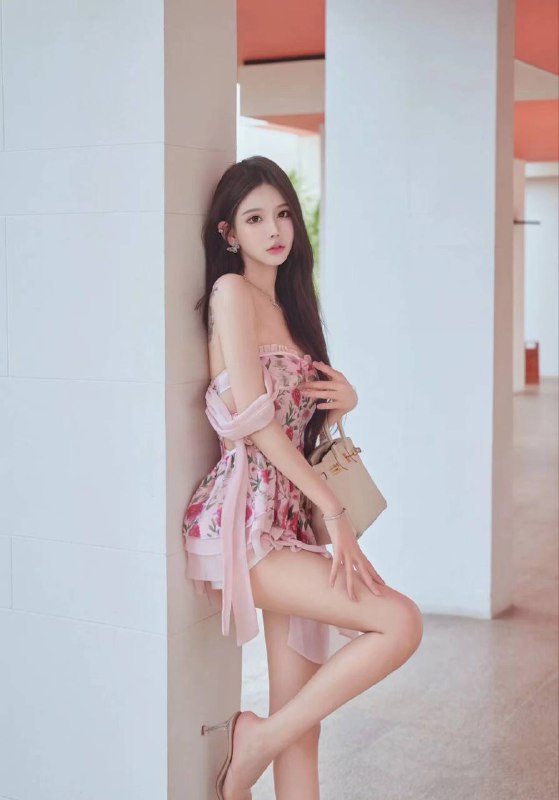 长沙一克拉🏠Kk 177 E 真实筷子腿 图片视频本人大圈探花视频🌟需要安排点击预约:@AnnaGJ168📲被双向限制联系:@AnnaGJ168bot