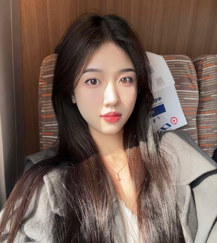 长沙欢喜🏠极品纯欲硬5质量3起短暂兼职平面模特淘宝模特💒气质优雅肤白貌美 高端大气无风尘极品纯御网红美女〰️〰️〰️新人兼职给您初恋般的感觉❤️• 𝐇𝐞𝐢𝐠𝐡𝐭身高/170          • 𝐖𝐞𝐢𝐠𝐡𝐭体重/92• 𝐁𝐮𝐬𝐭胸围/真实C          •  Age年龄/04年🌟需要安排点击预约:@AnnaGJ168📲被双向限制联系:@AnnaGJ168bot