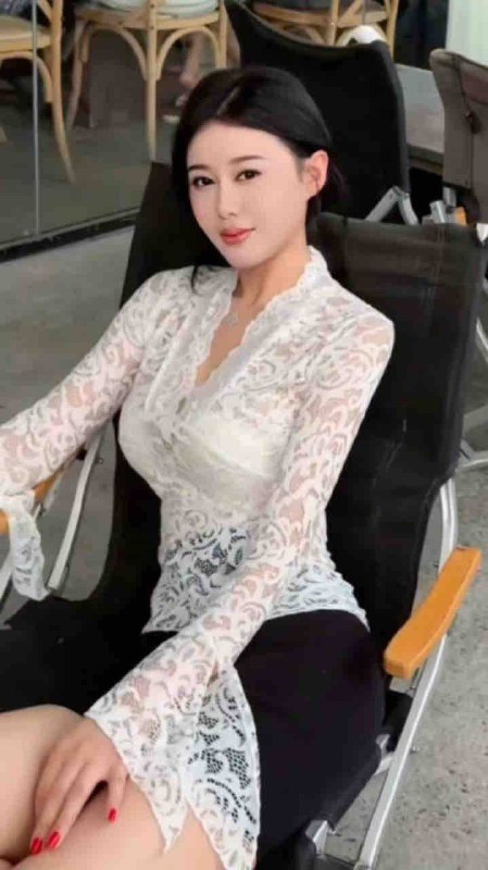 长沙欢喜🏠古筝兼职172高🐻D古筝老师优雅、周一至周五每天上午9点整开～晚上9点羊周六 周日，晚上7点开～凌晨2点烊。可SM 可C喷 可✌提前一些预约。不代开 没GZS🌟需要安排点击预约:@AnnaGJ168📲被双向限制联系:@AnnaGJ168bot