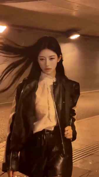 长沙夏沫-空姐制服-D罩杯车模诱惑