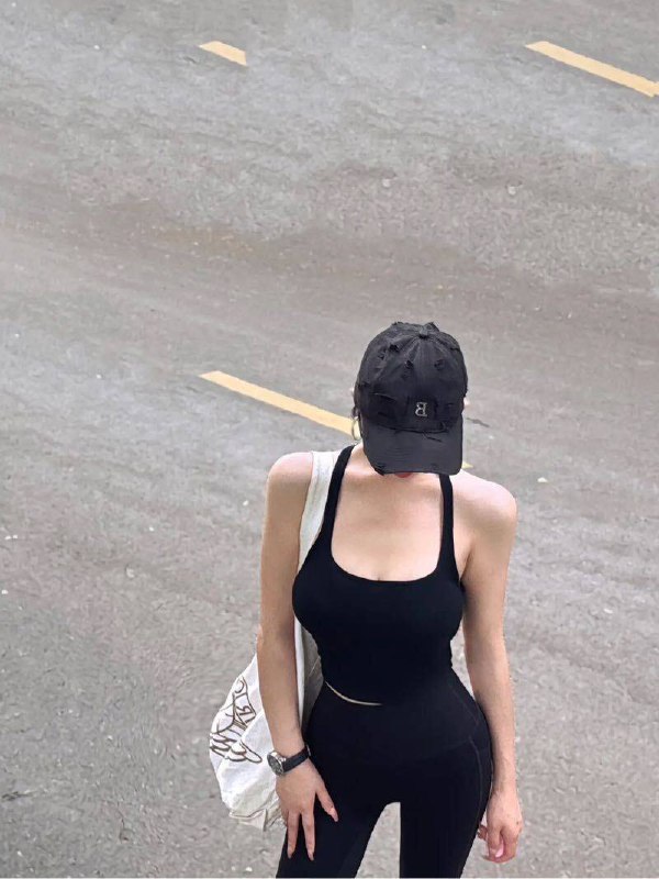 长沙欢喜🏠菲尔身高171 胸围E健身款🌼前凸后翘 五官精致 皮肤柔滑🌼会聊天 待客如男友 高情商girl🌼哥哥你别动 妹妹全自动～👩‍❤️‍💋‍👨🎵s身材  完美比例   气质优雅💃配合度高  好评如潮🌟需要安排点击预约:@AnnaGJ168📲被双向限制联系:@AnnaGJ168bot