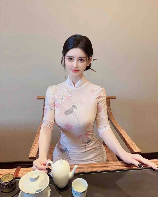 长沙一克拉🏠真实大G  170G 健身教练🌟需要安排点击预约:@AnnaGJ168📲被双向限制联系:@AnnaGJ168bot