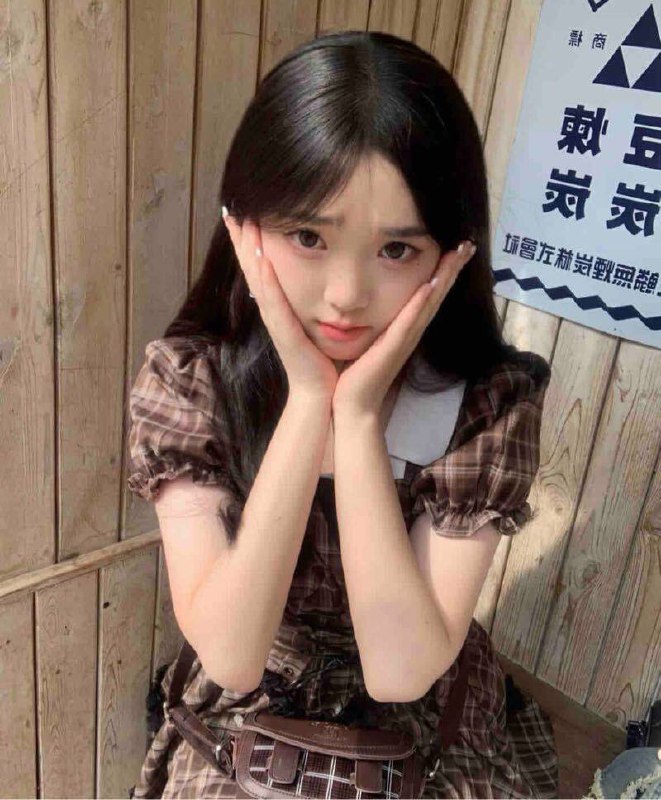 长沙欢喜🏠彩虹Age:20Hight/166Bust/C纯新人初⬇️氵🈚️整容🈚️纹身重点大学高校在校生兼职新闻传播📣专业擅长表演、舞蹈、主持、英语等🉑️纯🉑️御🌟需要安排点击预约:@AnnaGJ168📲被双向限制联系:@AnnaGJ168bot