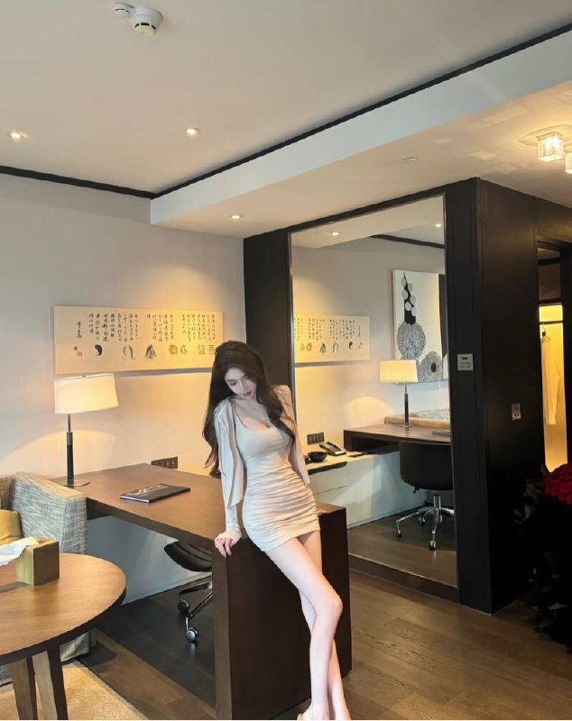 长沙欢喜🏠周一新人首次🎬170𝗰𝗺 •🐻𝗗网红博主 高级气质 ·極致身材 緊緻肌膚气质体态完美 谈吐大方得体高学历 洋气五官精致洋气少女｜性感御姐（喜欢学生/萝莉的勿选）情趣制服 体验满分𝖘𝖊𝒙🉑接吻69，不登不代🌟需要安排点击预约:@AnnaGJ168📲被双向限制联系:@AnnaGJ168bot