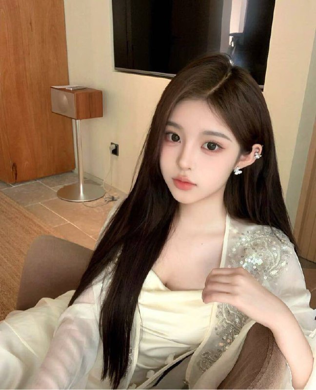 长沙欢喜🏠周一新人首次🎬170𝗰𝗺 •🐻𝗗网红博主 高级气质 ·極致身材 緊緻肌膚气质体态完美 谈吐大方得体高学历 洋气五官精致洋气少女｜性感御姐（喜欢学生/萝莉的勿选）情趣制服 体验满分𝖘𝖊𝒙🉑接吻69，不登不代🌟需要安排点击预约:@AnnaGJ168📲被双向限制联系:@AnnaGJ168bot