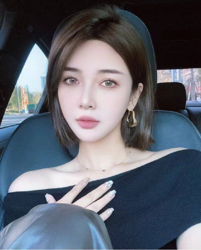 长沙欢喜🏠薇薇168E 健身达人极品气质性感大密皮肤光滑雪白粉嫩，前凸后翘，性格好，待客如初恋男友，真🐻假赔⑥⑨均可 双✈️均可🌟需要安排点击预约:@AnnaGJ168📲被双向限制联系:@AnnaGJ168bot