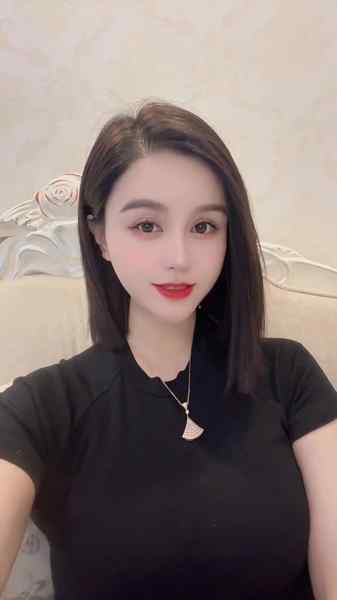 长沙薇薇-E级诱惑-极品身材雪白肌肤