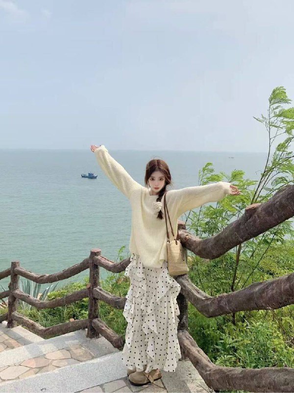 长沙❤️奶兔03• 𝐇𝐞𝐢𝐠𝐡𝐭身高/176• 𝐖𝐞𝐢𝐠𝐡𝐭体重/52kg• 𝐁𝐮𝐬𝐭胸围/ C谈吐优雅大方 高学历高素质 会舞蹈可甜可御 皮肤白 蜜🍑桃臀🌟需要安排点击预约:@AnnaGJ168📲被双向限制联系:@AnnaGJ168bot