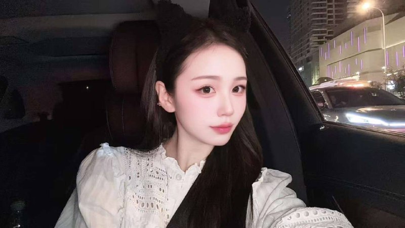 长沙欢喜🏠瑶瑶🍭学生纯兼职 无风尘感👙三点粉🍭真实04年 身高168/46🐻天然C🍭全身0整 皮肤白滑🈚️纹身🍭清纯可爱小巧玲珑  性格温柔乖巧🍭全部手机自拍生活照、假照赔钱服务：舌吻 69 深喉 毒龙  口爆  环游 胸推  臂推 制服丝袜诱惑 阴夹 十指挑逗🌟需要安排点击预约:@AnnaGJ168📲被双向限制请联系:@AnnaGJ168bot