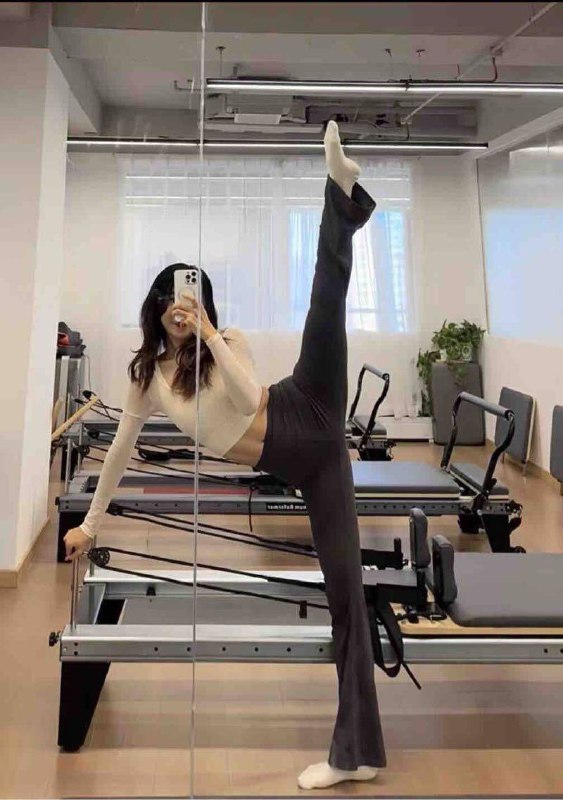 长沙欢喜🏠幼恩土著不炎真实172 D+资深瑜伽老师👩‍🏫在职🉑一字马 健身 马甲线配合度极高 硬⑤条件3开🌟需要安排点击预约:@AnnaGJ168📲被双向限制请联系:@AnnaGJ168bot