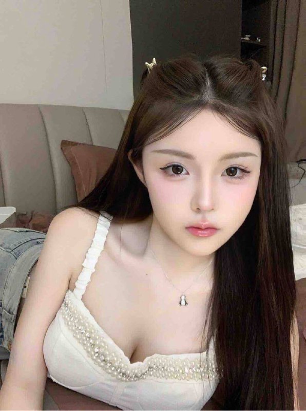 长沙欢喜🏠奶瓶🎀170 甜妹 天然D   00年   皮肤雪白无纹身 童颜巨乳 pp大🉑jk. 制服🌟需要安排点击预约:@AnnaGJ168📲被双向限制请联系:@AnnaGJ168bot