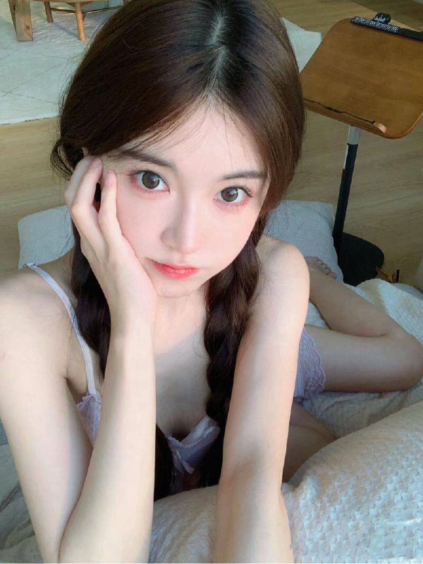 长沙欢喜🏠伊欣03年 天然无整 清纯气质 纯欲精致清純又不失性感 白裡透紅𝟏68 𝐜𝐦 - 34C - 48𝐤𝐠湖南师范大学｜自媒体主播高級気質ホワイトカラー• 粉嫩甜心蘿莉 白嫩誘人呼之欲出• 纖細小鳥蹆 ♡ 皮膚白皙高挑长直腿 全身紧致 氛圍感美女🌈💖ིྀ💛ིྀ💙ིྀ💜ིྀ💚ིྀ🧡ིྀ性格温柔 迷情投入 优雅独立 极限反差🌟需要安排点击预约:@AnnaGJ168📲被双向限制请联系:@AnnaGJ168bot