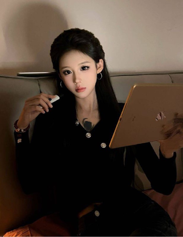 长沙欢喜🏠欣欣气质bxc 高颜网🌹🦋Height：176🦋Age：07年🦋🐻：C杯🦋气质佳人🦋可纯可欲🦋纯天然零整🦋超长🥢腿🦋只接素质课 期待一场美丽的邂逅🌟需要安排点击预约:@AnnaGJ168📲被双向限制请联系:@AnnaGJ168bot