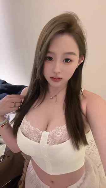 长沙-175E罩杯-极品身材-在线撩人