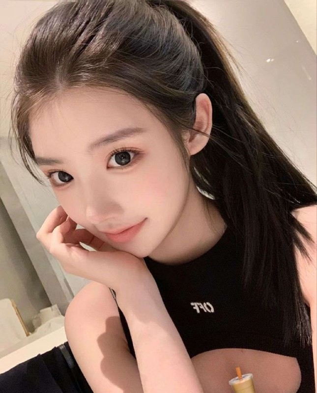 武汉摩羯➕蕾蕾新人纯欲网红、175、D全身雪白、纯天然真🐻！会聊天、不催、不事服务好、配合度高、女朋友的感觉💋给你难忘的邂逅体验#网红款#新茶大圈探花视频🌟需要安排点击预约:@AnnaGJ168📲被双向限制联系:@AnnaGJ168bot