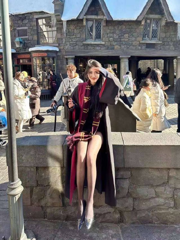 武汉小蕾玖➕新人 净高180模特兼职🐻E• 真实模特兼职 爱好旅游/健身/花艺/摄影• 新人下水 大长🦵真实E 皮肤雪白无纹身• 超温柔，配合度高大圈探花视频🌟需要安排点击预约:@AnnaGJ168📲被双向限制联系:@AnnaGJ168bot