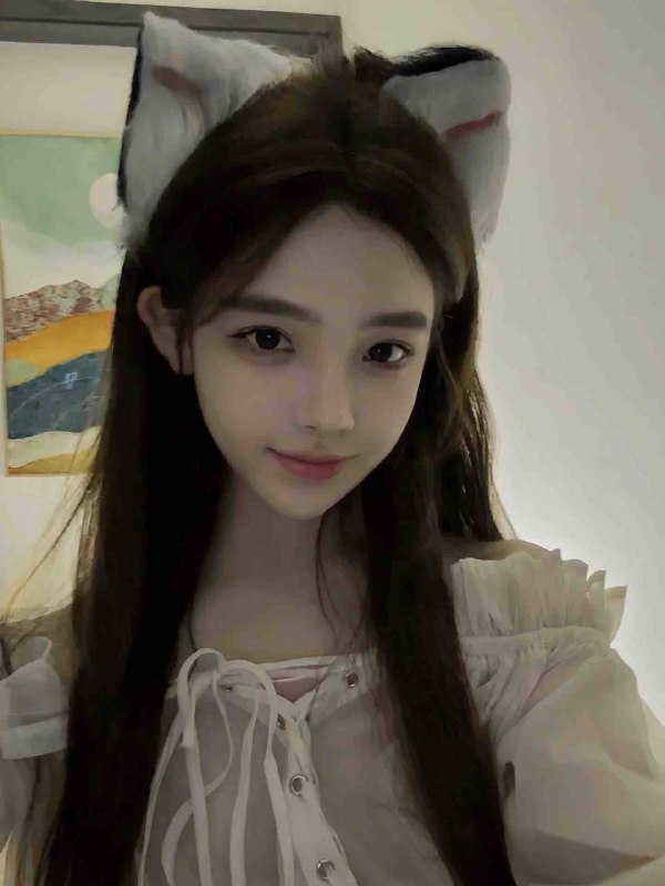 武汉小蕾玖➕04学生 166E皮肤超级白，温柔，听话乖巧，🉑69🐍吻🌟需要安排点击预约:@AnnaGJ168📲被双向限制联系:@AnnaGJ168bot