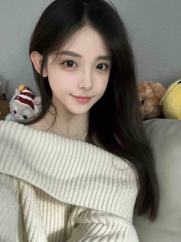 武汉小蕾玖➕04学生 166E皮肤超级白，温柔，听话乖巧，🉑69🐍吻🌟需要安排点击预约:@AnnaGJ168📲被双向限制联系:@AnnaGJ168bot