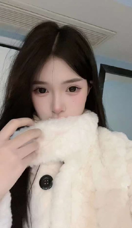 武汉摩羯➕05极品新人萝莉168C，可爱洋气，瘦白漂亮性格活泼，热情大方温柔体贴，女友感max🉑69🉑🐍，小纹身不登记不代开，有gzs#萝莉#新茶#体验感好