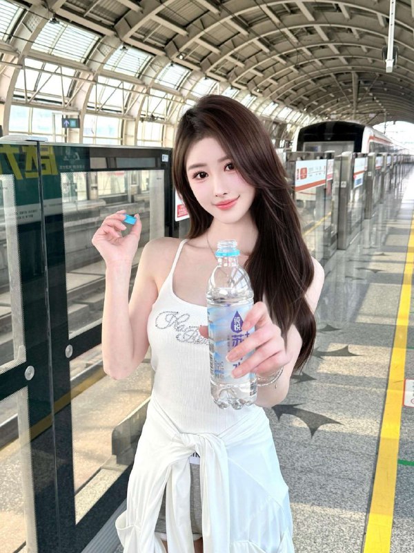 武汉摩羯➕五起质量3开淘宝模特儿 兼职身高175/ C，可拿尺量。如果低于175纯属假冒伪劣！！！请认准本人身材高挑，皮肤雪白，四川妹子🉑69🉑🐍女友般体验有gzs，🉑代开#新茶#兼职#网红款🌟需要安排点击预约:@AnnaGJ168📲被双向限制联系:@AnnaGJ168bot