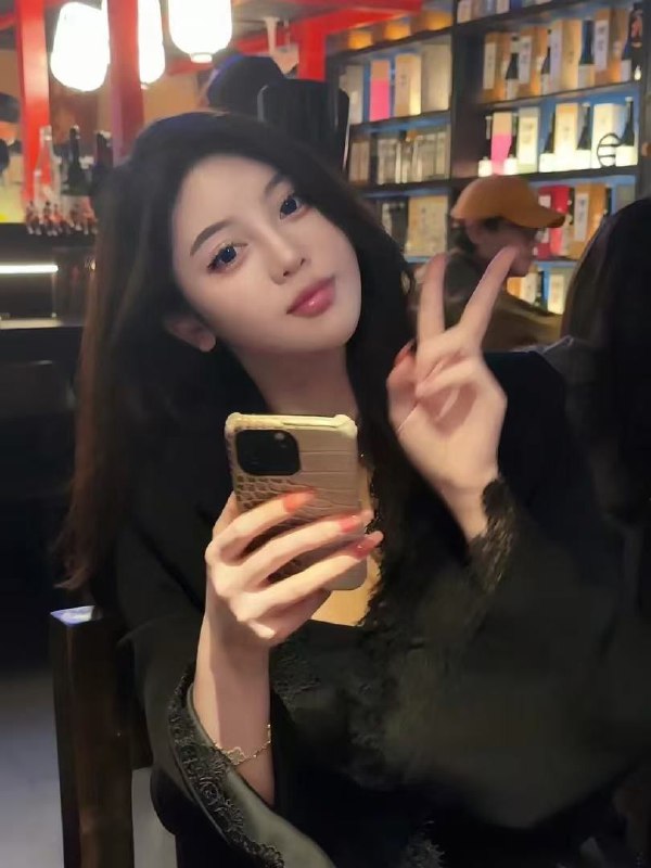 武汉摩羯➕极品纯新人气质大长腿美女，02-172D可甜可咸，🉑纯🉑欲气质好会聊天会穿搭有气质🉑69，🉑🐍配合度高有gzs🌟需要安排点击预约:@AnnaGJ168📲被双向限制联系:@AnnaGJ168bot