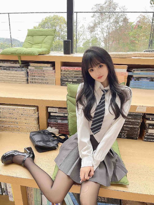 武汉小蕾玖➕音乐学院学生❤人 兼职  川妹   03𝗗𝗮𝘁𝗲：❶7️⃣2️⃣/ D𝗦𝗰𝗵𝗼𝗼𝗹：武汉 音乐学院𝗞𝗲𝘆𝘄𝗼𝗿𝗱：88斤 · 邻家粉白 ·素颜 · Jk🌟需要安排点击预约:@AnnaGJ168📲被双向限制联系:@AnnaGJ168bot