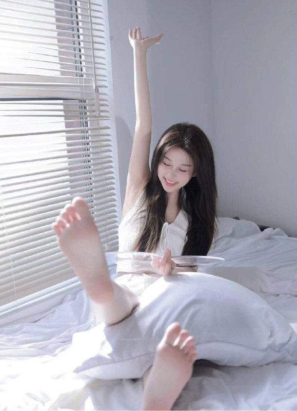 武汉小蕾玖➕05糖宝🐛168D厦门大学 学生妹 初次兼职气质 清纯  邻家女孩  可爱❤️性格好❤️态度好 新人初兼职全身雪白  身高168 D05年💕身边好 凹凸有致 芊芊腰细🌟需要安排点击预约:@AnnaGJ168📲被双向限制联系:@AnnaGJ168bot