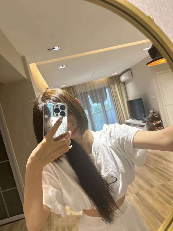 武汉摩羯➕新人03-170E兼职可预约实习中03年武汉传媒学院身高170有马甲线一字马会跳舞 王者lol可陪玩普拉提瑜伽2年hiphop爱好者英语四级无纹身，不抽烟🉑69🉑🐍，🉑🚗🉑飞有gzs，🉑代开#兼职#学生注意:近期有戴牙套介意勿拍🌟需要安排点击预约:@AnnaGJ168📲被双向限制联系:@AnnaGJ168bot