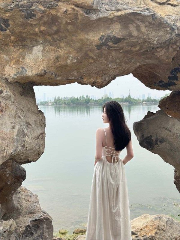 武汉摩羯➕新人162D04 全身雪白 无纹身能吸会夹！上下微粉、白虎馒头一线天见缝不见洞！🉑口爆69🐍💋🉑🚗z🉑飞、🉑毒🐲💦不事不催  待课如男友💦纯欲款 初恋女友感💦纯天然零整容 皮肤雪白干净💦乖巧听话 性格超好💦高情商 主打服务💦只接素质课 本人比照片好看💦长期瑜伽+打网球🎾#新茶#兼职#服务型🌟需要安排点击预约:@AnnaGJ168📲被双向限制联系:@AnnaGJ168bot