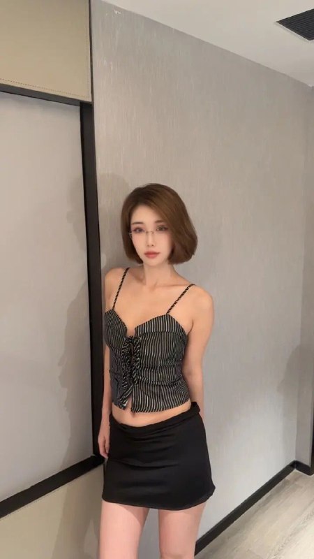 武汉摩羯➕语文老师兼职高学历👩‍🎓00 年，自备玩具反差婊•身高170    胸围:c 无纹身可🐍可口 可69 可🚗•圈外兼职   自然真🐻假一赔十•知书达理 性格温柔🧚‍♀️#性感烧杯#兼职#服务型#体验感好🌟需要安排点击预约:@AnnaGJ168📲被双向限制联系:@AnnaGJ168bot