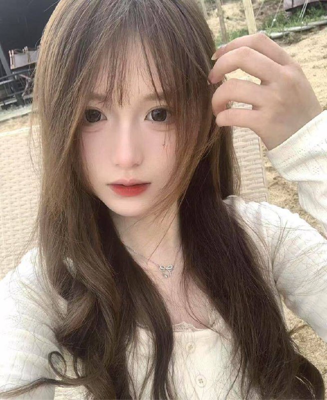 武汉小蕾玖➕武传学生 偶尔兼职 166E 05年 皮肤雪白📱需要安排点击预约:@AnnaGJ168📱📱被双向限制请联系:@AnnaGJ168bot📱