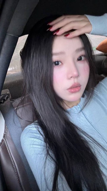 武汉小蕾玖➕极品新人人李李身高171 体重48 胸围D重庆人，皮肤白假期兼職，性感美女細腰筷子腿 温柔体贴人美声甜身材完美 腿控必備 高級氣質女友天然去雕飾 支持任何验证